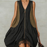 Mini Tulip-Shaped Dress with Front Zip and Contrasting Colours