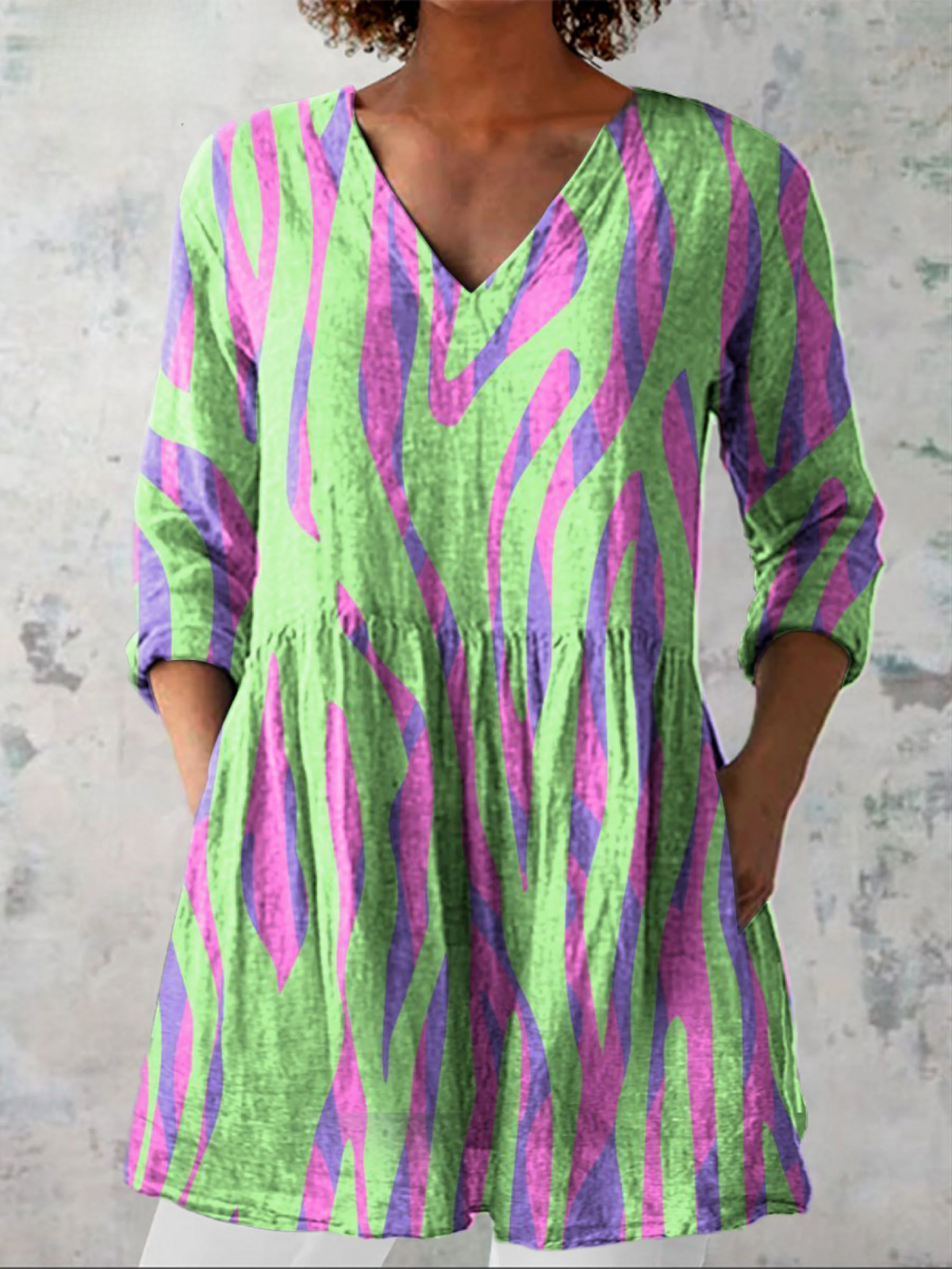 Mira | Long Blouse with Bold Print — view 2