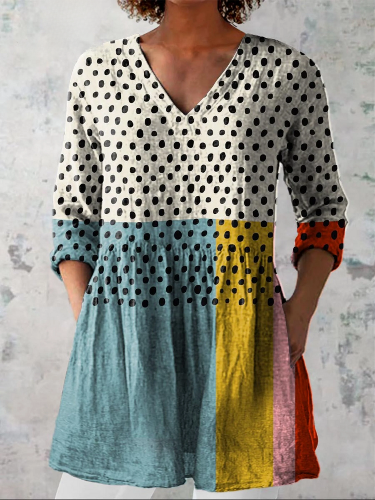Nola | Long Blouse with Bold Print — view 2