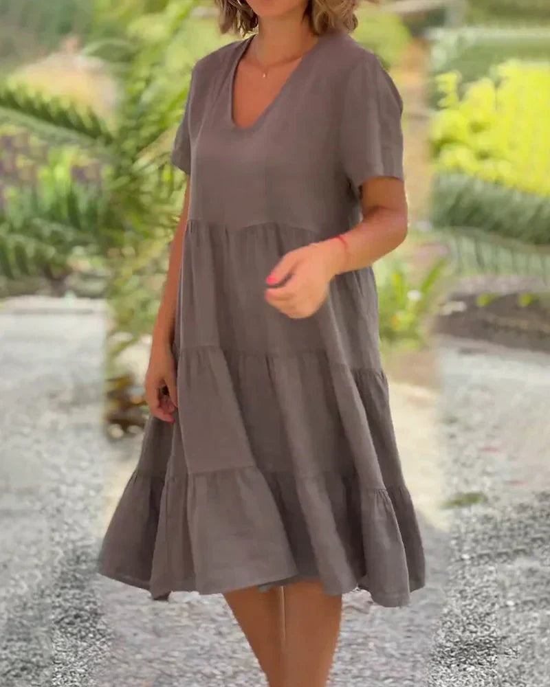 Bexley - Casual Summer Dress with V-Neck — view 6