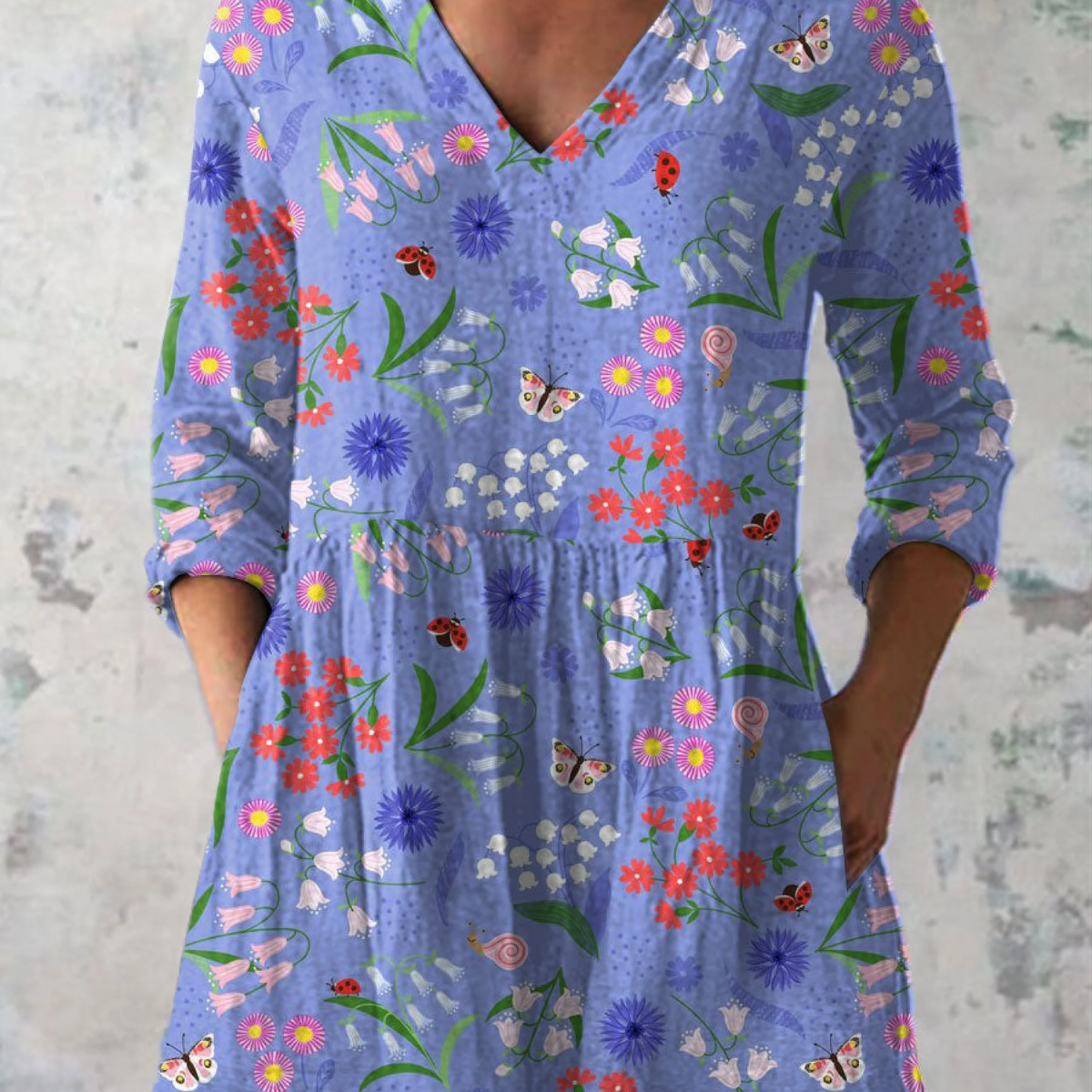 Amelie | Long Blouse with Bold Print — view 2
