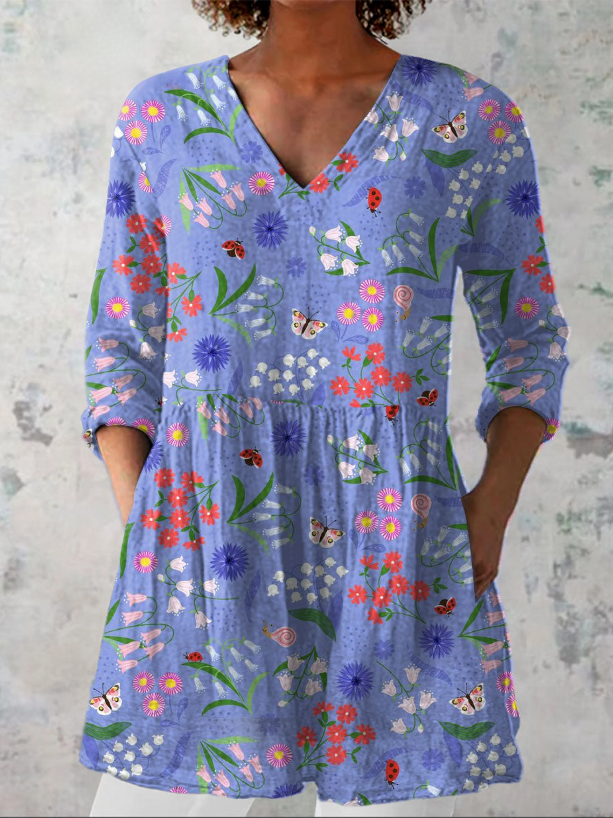 Amelie | Long Blouse with Bold Print — view 2