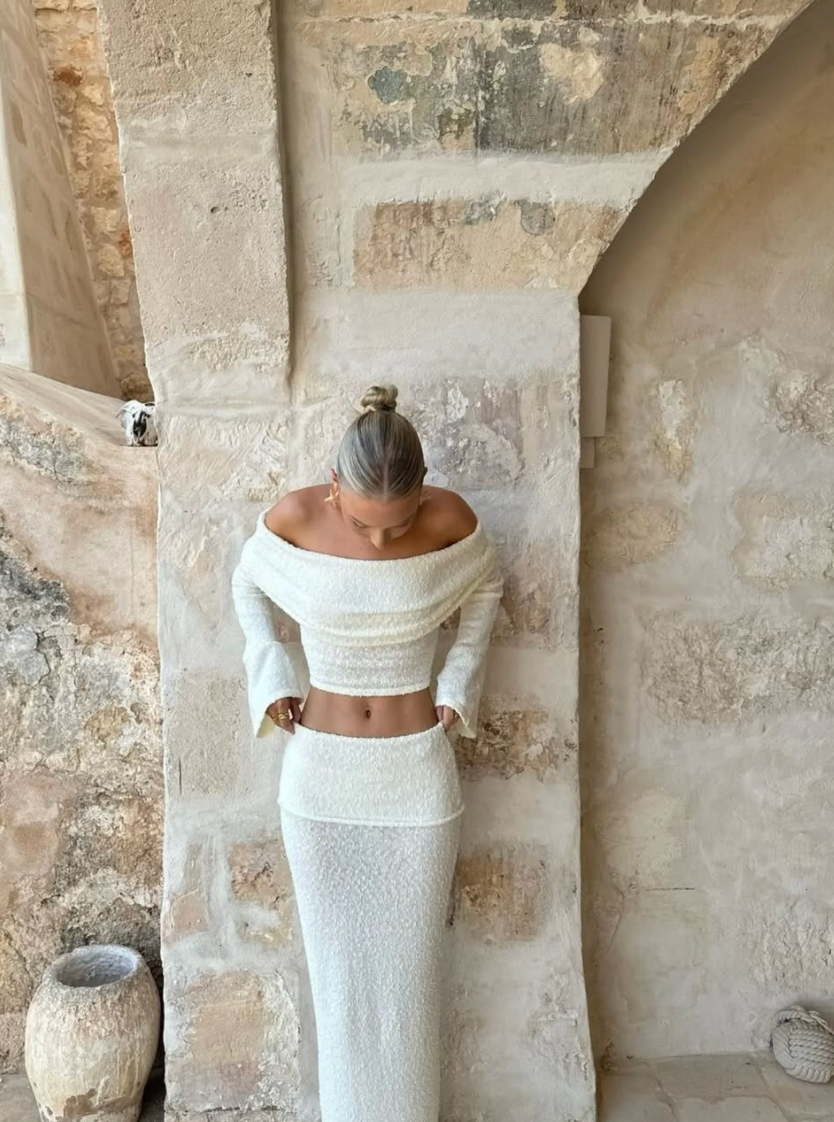 Amiyah - Elegant Set in Maxi Length — view 2