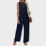 Valeria - Vest with Petals and Pants — view 2
