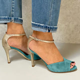 Lilli™ - Shiny heels with strap