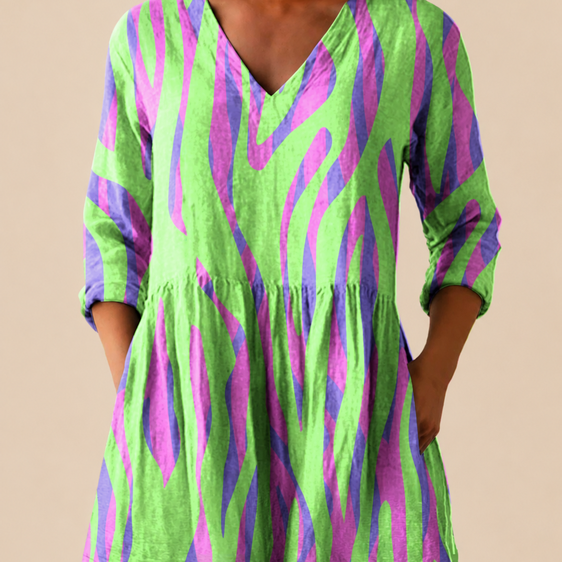 Mira | Long Blouse with Bold Print