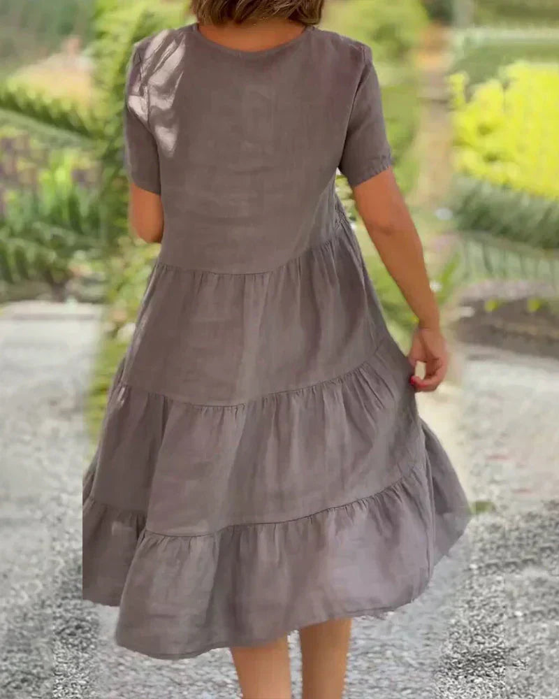 Bexley - Casual Summer Dress with V-Neck — view 10