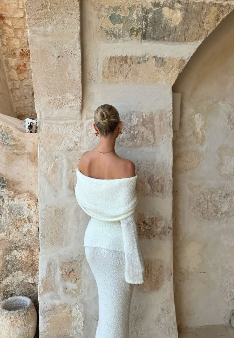 Amiyah - Elegant Set in Maxi Length — view 3