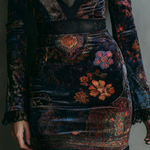 Fitted Mini Velvet Dress with Floral Pattern and V-Neck — view 5