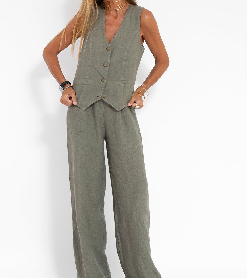 Aira - Vest with Buttons & Wide-Leg Pants Set — view 5