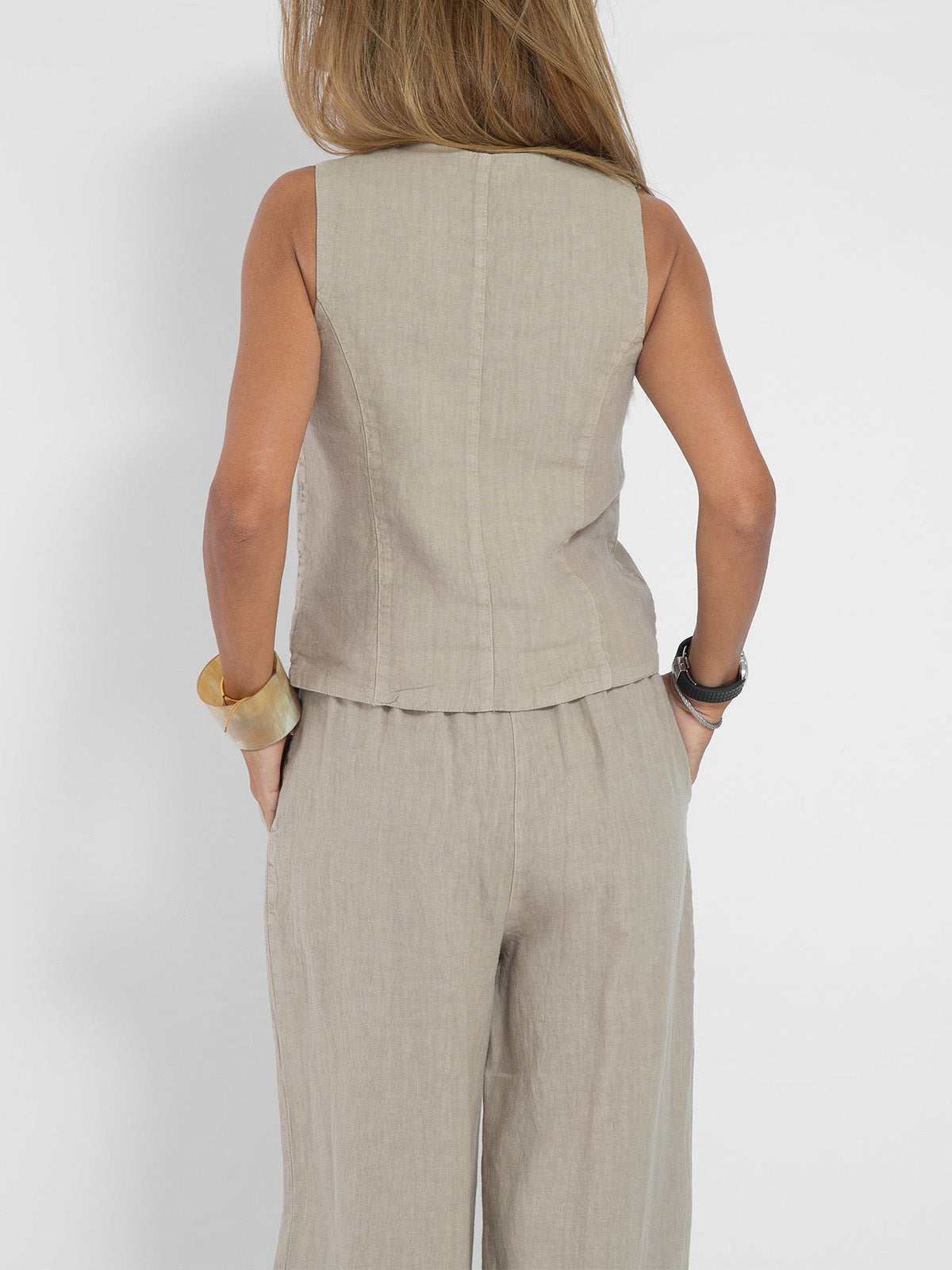 Aira - Vest with Buttons & Wide-Leg Pants Set — view 16