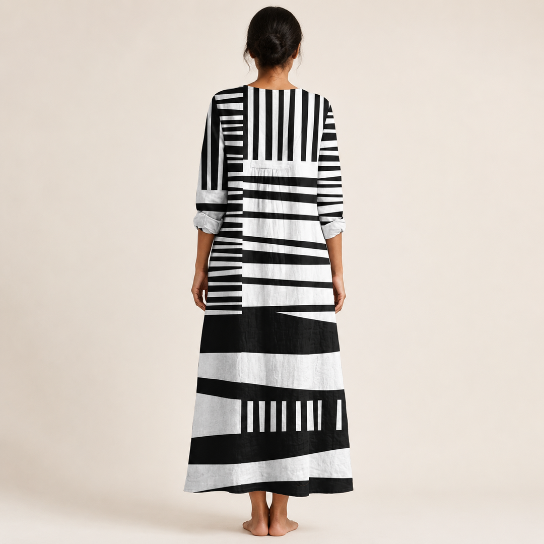 Ariadna – Dress with Graphic Print — view 4