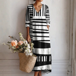 Ariadna – Dress with Graphic Print