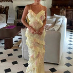 Cassidy - Charming Dress with Ruffles — view 2